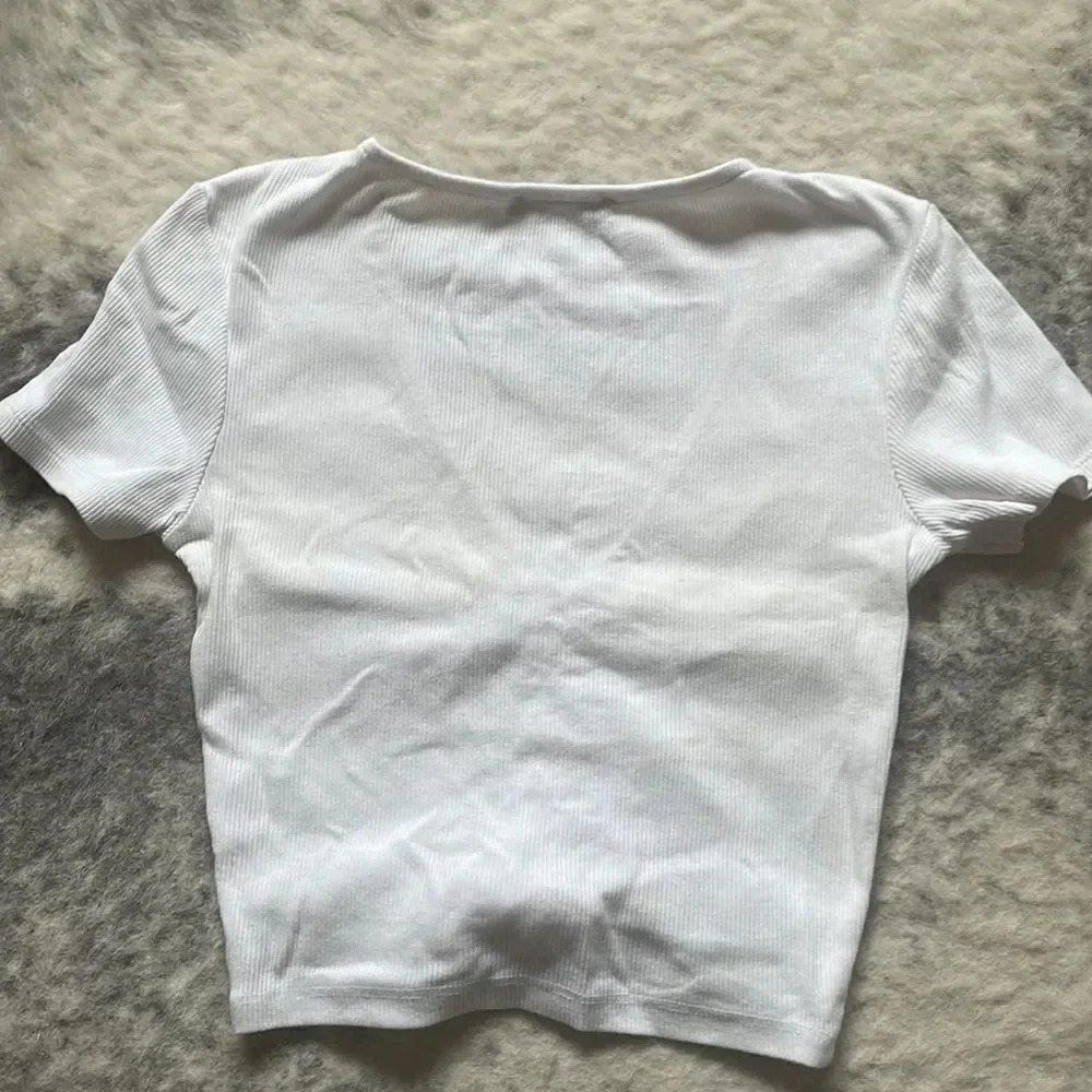 🔥4/$20 Zara Ribbed Cropped T Shirt - Picture 9 of 9